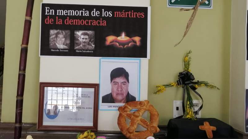 Le dedican una mesa a las víctimas de la Chiquitania y a los fallecidos en Montero