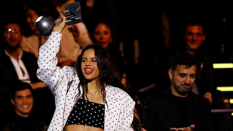 Rosalia en los MTV Europe Music Awards 2019 en Sevilla
