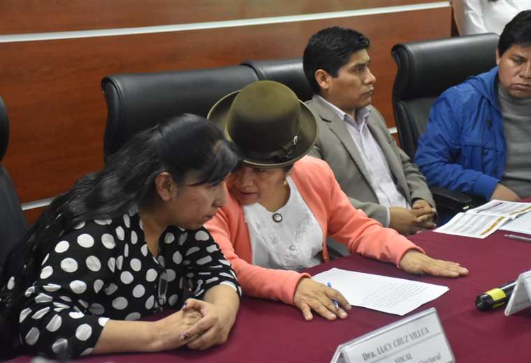 Los vocales del TSE fueron denunciados por al menos tres delitos