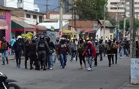 Así amaneció este miércoles una calle en la ciudad de Cochabamba. Foto: Angélica Melgarejo