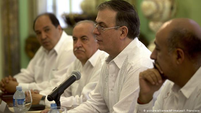 El ministro de Relaciones Exteriores de México, Marcelo Ebrard, en la reunión en La Havana, Cuba (09.11.2019)