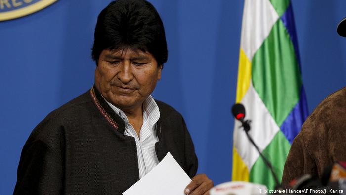 Bolivien PK Präsident Evo Morales in La Paz (picture-alliance/AP Photo/J. Karita)