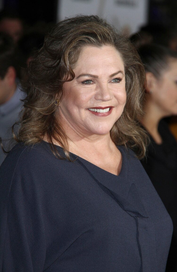 Kathleen Turner aceptó su transformación (Grosby Group)