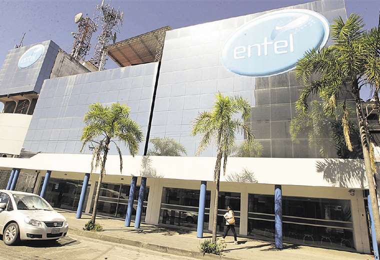 Entel es una de las empresas con funcionarios disconformes