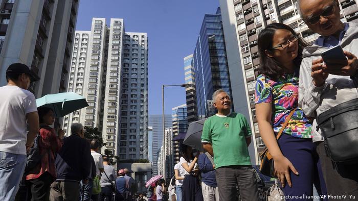 Hongkong Lokalwahlen (picture-alliance/AP Photo/V. Yu)