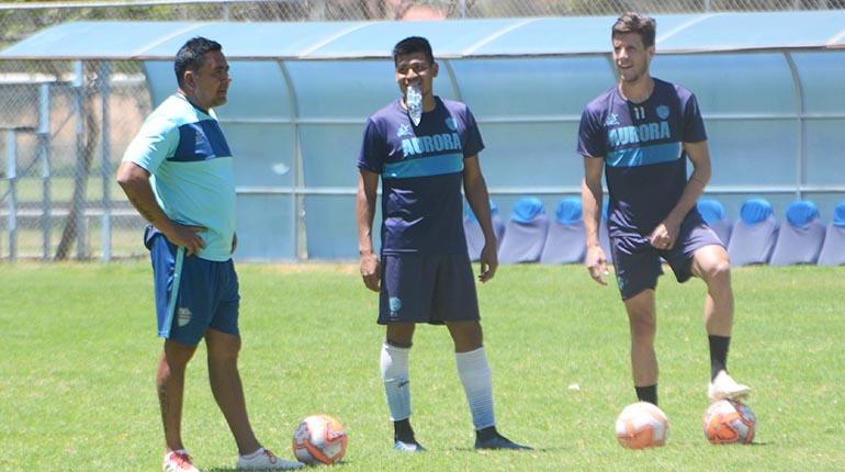 Darwin Ríos, en la práctica celeste, ayer. | Carlos López