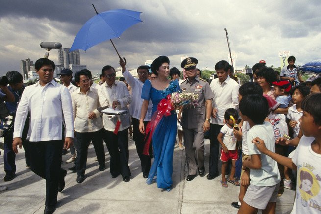 Imelda Marcos en 1985. Imelda Marcos en 1985.