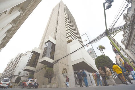 Emisor. El BCB administra las reservas monetarios y en oro.