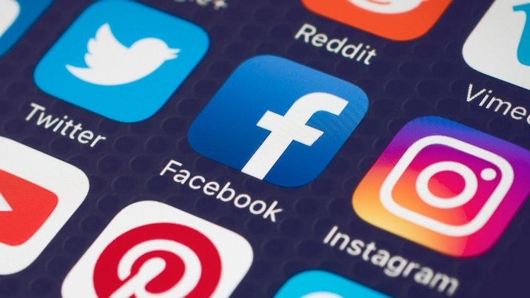 Facebook e Instagram están funcionando con problemas, según reportan varios usuarios (Foto: Shutterstock)