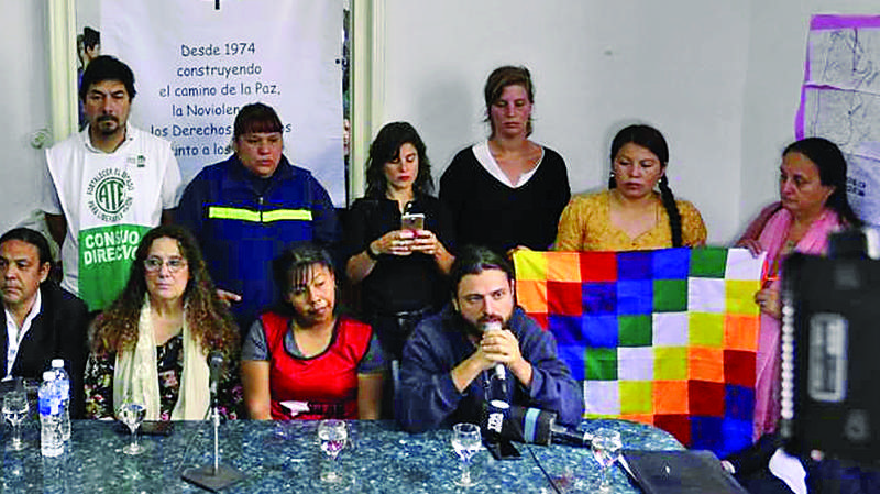 Agreden a   activistas argentinos que llegan para hacer    un informe