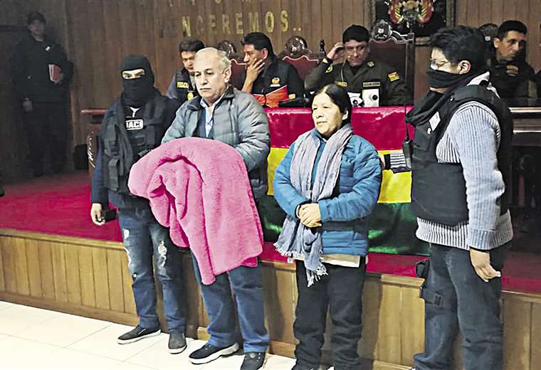 Los exvocales María Eugenia Choque y Antonio Costas están detenidos por el fraude electoral. Foto: APG