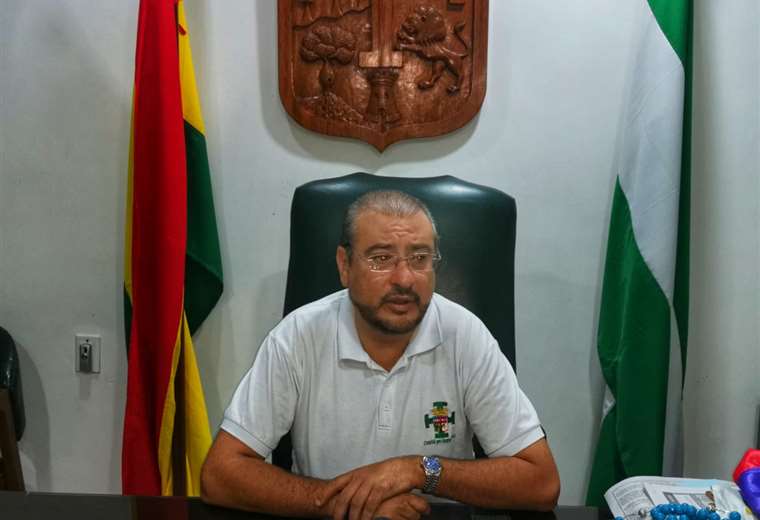 Calvo aseguró que Camacho cumplió con los estatutos. Foto Mauricio Melgar 