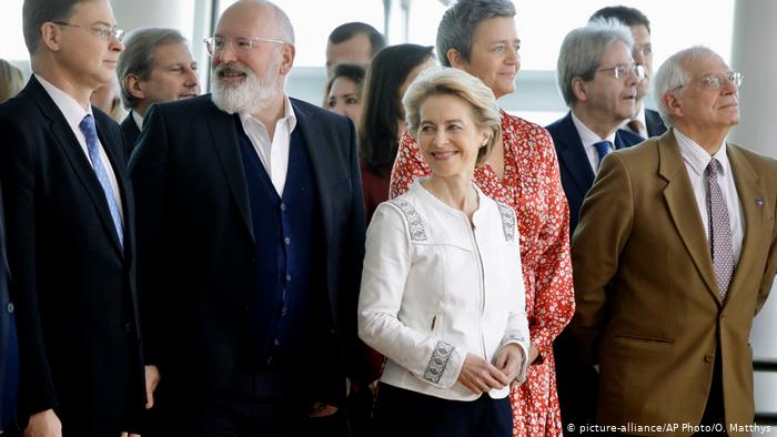 Europa von der Leyern präsentiert die neue Kommission (picture-alliance/AP Photo/O. Matthys)