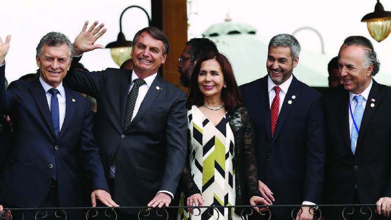 Reciben a Bolivia en cumbre del Mercosur y Macri apoya a Añez
