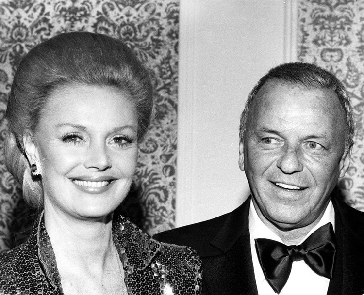 Frank Sinatra y Barbara Marx (Shutterstock)
