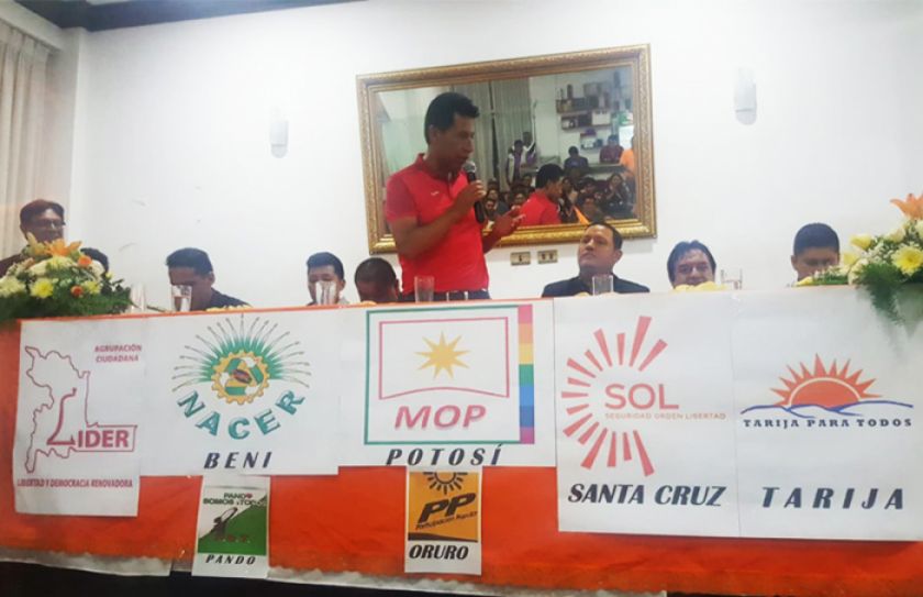 Nueve agrupaciones ciudadanas fundan la alianza “Bolivia Unida”