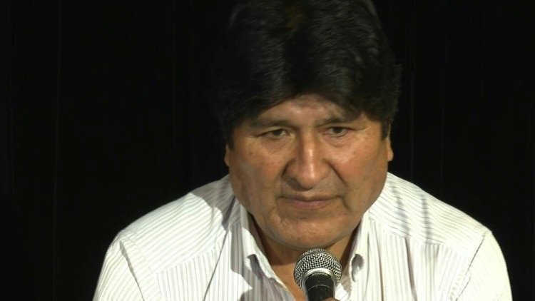 La fiscalía boliviana ordenó la aprehensión de Evo Morales