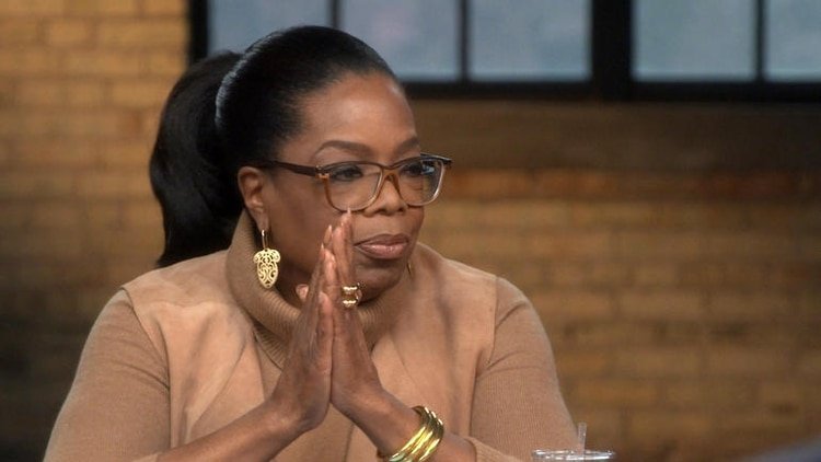 Cuando era adolescente, Oprah fue violada por un tío y quedó embarazada