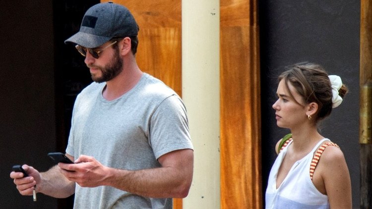 Liam Hemsworth y su nueva novia Gabriella Brooks (Grosby Group)