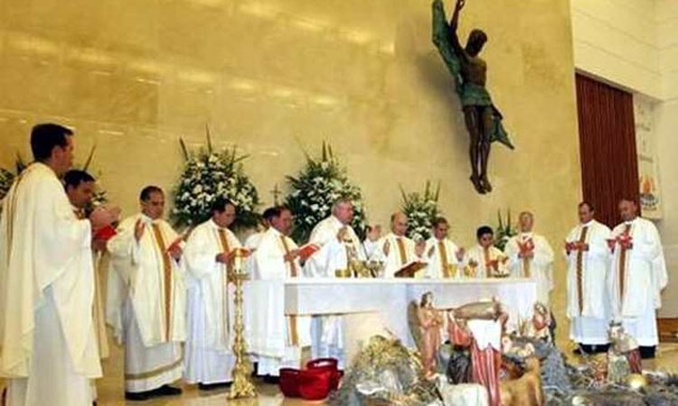 Se señaló a 33 sacerdotes como responsables de los casos de pederastia (Foto: Archivo)