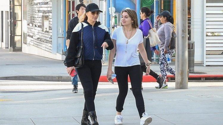 De compras en Beverly Hills The Grosby Group 