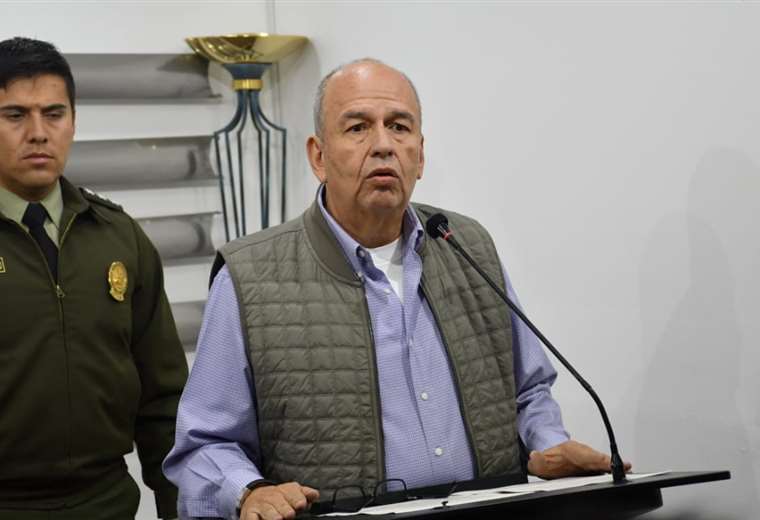 La autoridad en conferencia de prensa I Foto: Gobierno.