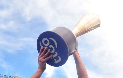 La copa del Clausura espera por el campeón. Foto: Archivo