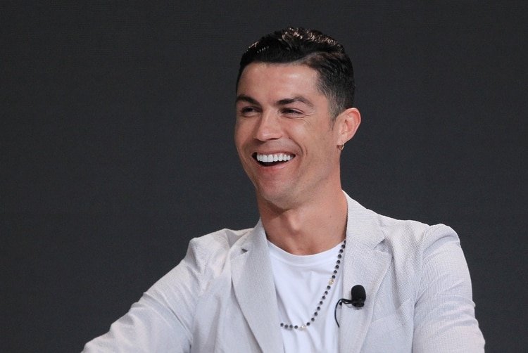 Cristiano Ronaldo dio una conferencia de prensa en Dubai por los Globe Soccer Awards (REUTERS)