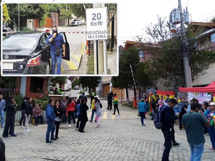 VECINOS VIGILAN LA RINCONADA PARA EVITAR LA HUIDA DE EXAUTORIDADES PROCESADAS POR DELITOS. EN EL MISMO LUGAR,ENCAPUCHADOS ESPAÑOLES IRRUMPIERON EL VIERNES PASADO, PROBABLEMENTE INTENTANDO PROMOVER LA FUGA.