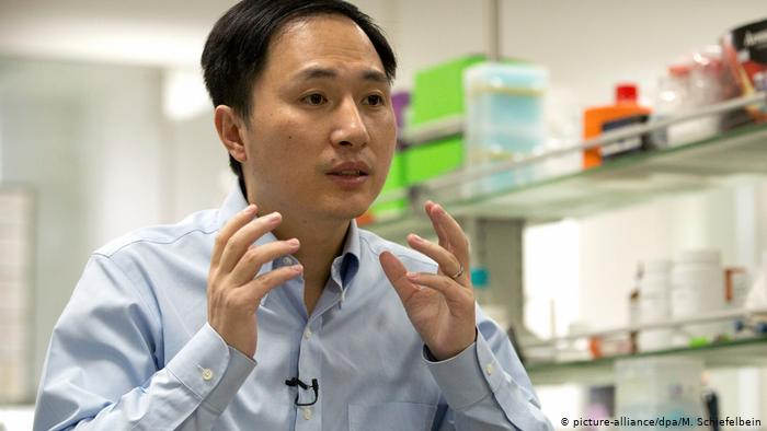 He Jiankui | China Forschung (picture-alliance/dpa/M. Schiefelbein)