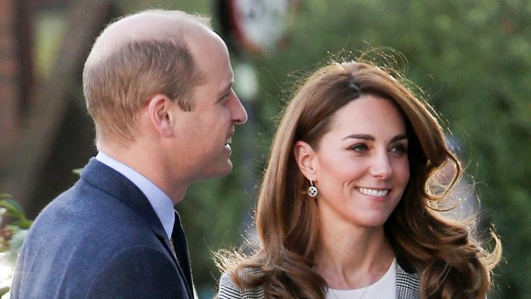 Kate Middleton inició su romance con el príncipe William cuando ambos estudiaban en la exclusiva Universidad de St. Andrew, y 10 años después contrajeron matrimonio (Shutterstock)