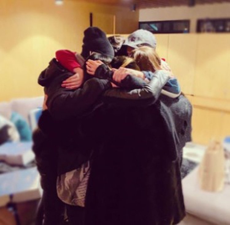 Tras la polémica que surgió en los últimos meses, los artistas quisieron dejar el pasado atrás, “olvidar lo malo” y reencontrarse por primera vez en 11 años. (Foto: Instagram)