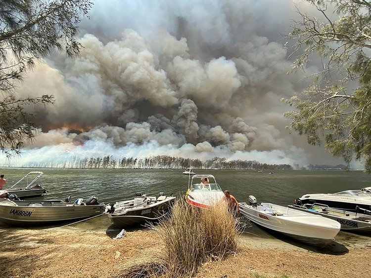 Imagen de los incendios en el sur de Australia (Robert Oerlemans via AP)
