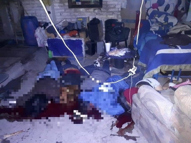 Seis personas fueron abatidas dentro de una casa en Guanajuato (Foto: Twitter/UnidadDeInteli1)