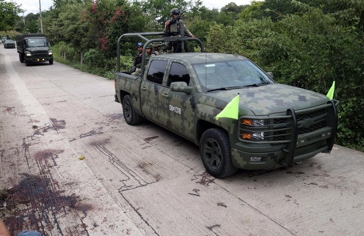Elementos militares se enfrentaron con un grupo armado en la comunidad de Tepochica al sur de la ciudad. (Foto: Cuartoscuro)
