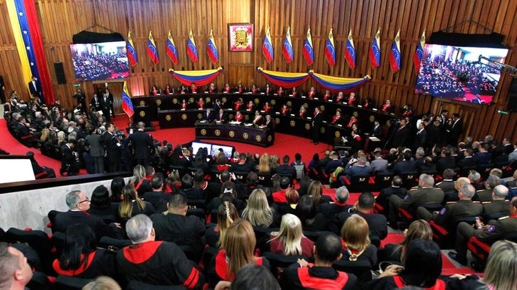 El Tribunal Supremo de Justicia ha dictado 116 sentencias en contra del Parlamento, de mayoría opositora