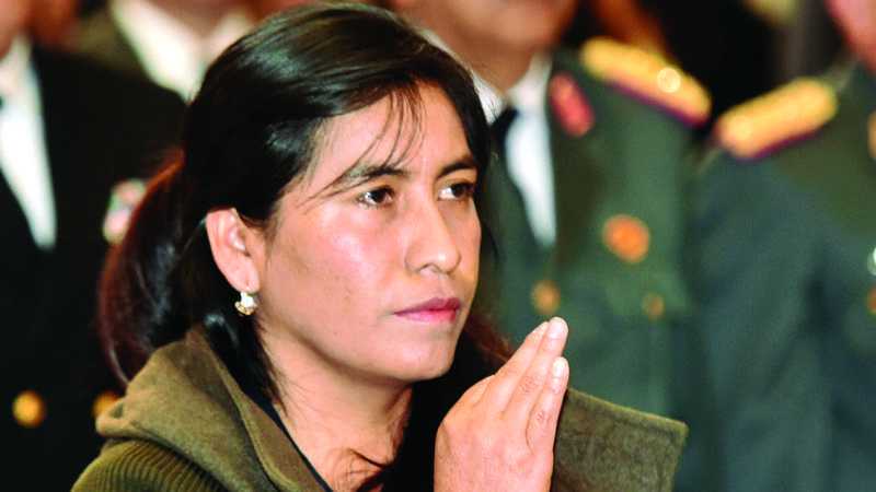 Funcionaria: Iriarte alistó su salida de La Paz dos días antes de la renuncia de Evo