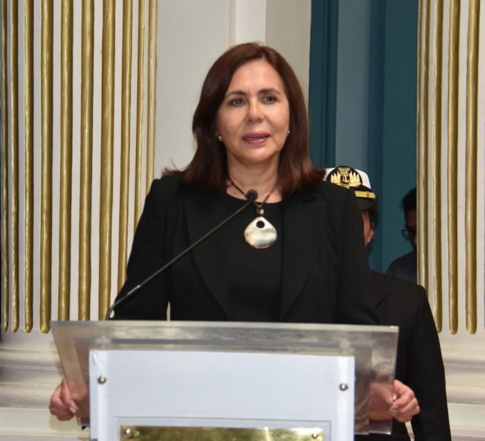 KAREN LONGARIC, CANCILLER DE BOLIVIA.