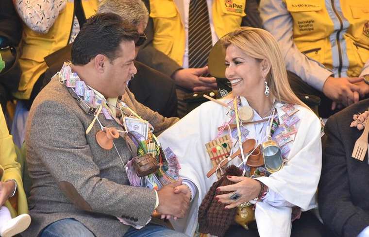 La dupla estará conformada por Áñez y Revilla I Foto: ABI.