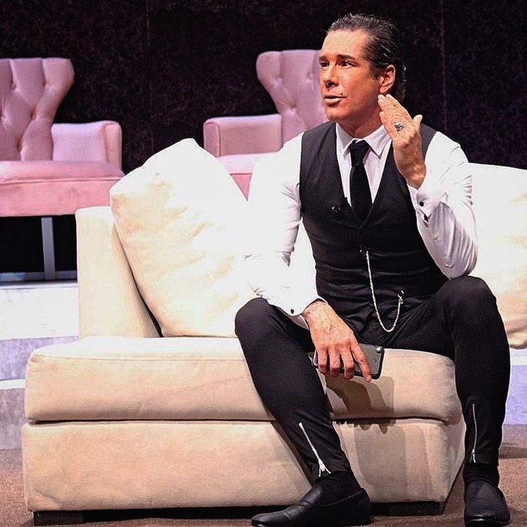 Fernando Carrillo niega haber tenido un encuentro sexual con Renata y Pedro (Foto: Instagram / @ferrcarrillo)