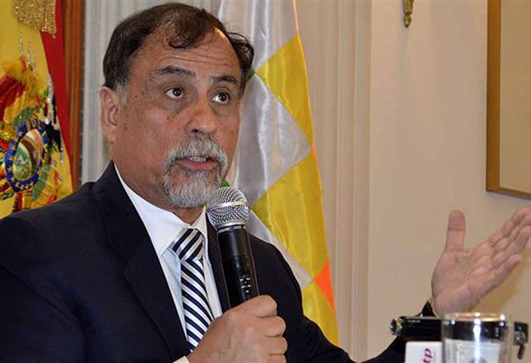 Normando Álvarez García en una de sus últimas intervenciones en Bolivia. Foto: archivo