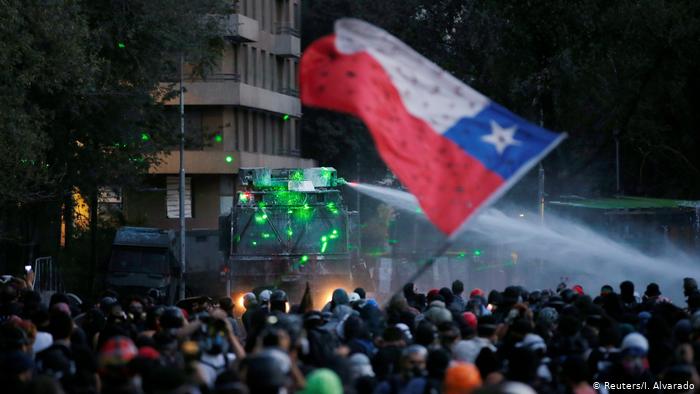 Chile | Anti-Regierungsproteste in Santiago de Chile (Reuters/I. Alvarado)