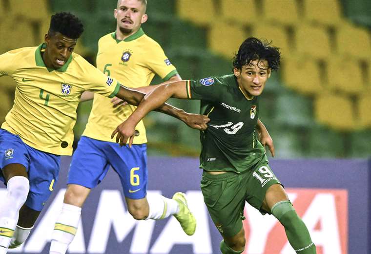 El boliviano Ábrego fue la figura en el partido de la Verdecita ante Brasil. Foto. Archivo 