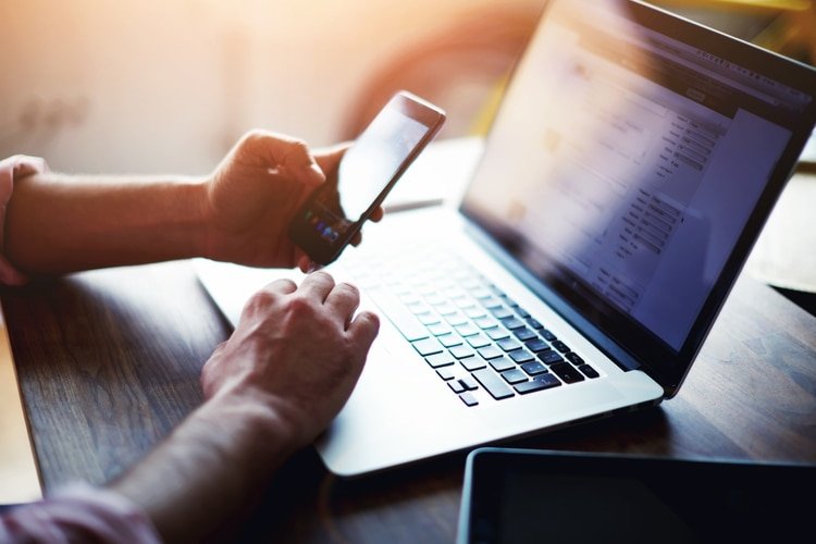 El desarrollo tecnológico es el computador cuya historia no se reduce al hardware y al software sino a una historia más grande sobre cultura y conocimiento. (Shutterstock)