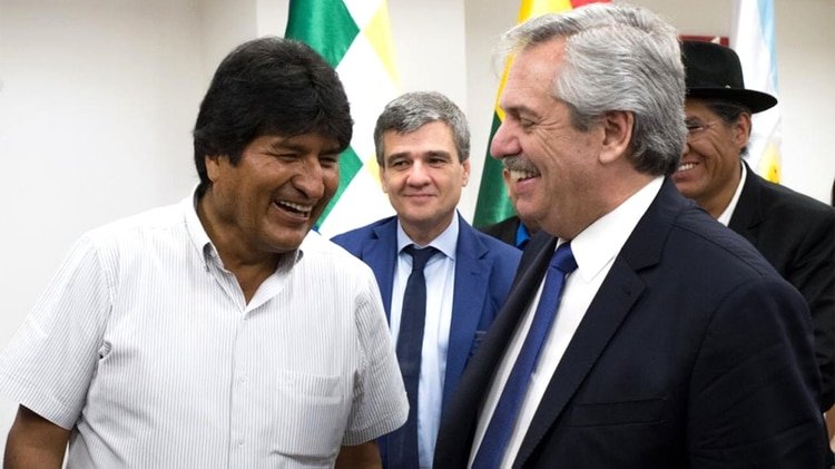 Evo Morales, cuando todavía era presidente de Bolivia y recibió al entonces candidato Alberto Fernández