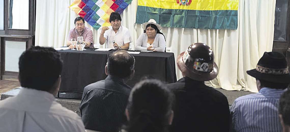 Ayer, Morales se reunió con dirigentes del Pacto de Unidad y con el candidato Luis Arce