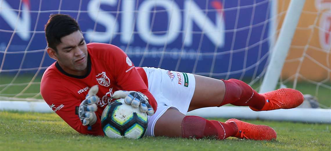 Rubén Cordano no estará el jueves ni en el banco de suplentes en el partido ante Emelec. Foto: Jorge Gutiérrez