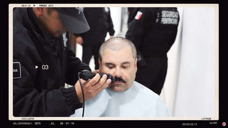 Publican imágenes inéditas de cómo le rapan el bigote al 'Chapo' Guzmán en su último ingreso a prisión (VIDEO)