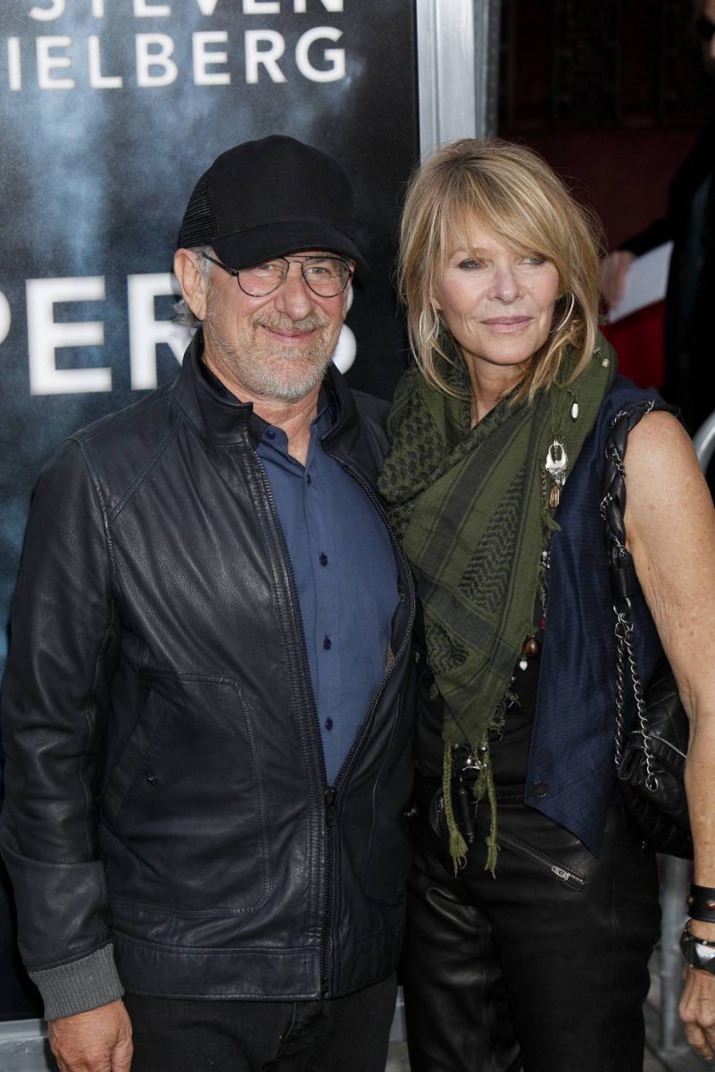 Steven Spielberg y Kate Capshaw, en el estreno en 2011 de 'Super 8'.