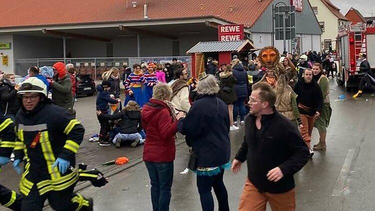 Las calles de Volkmarsen tras el inicidente en planea celebración del Carnaval